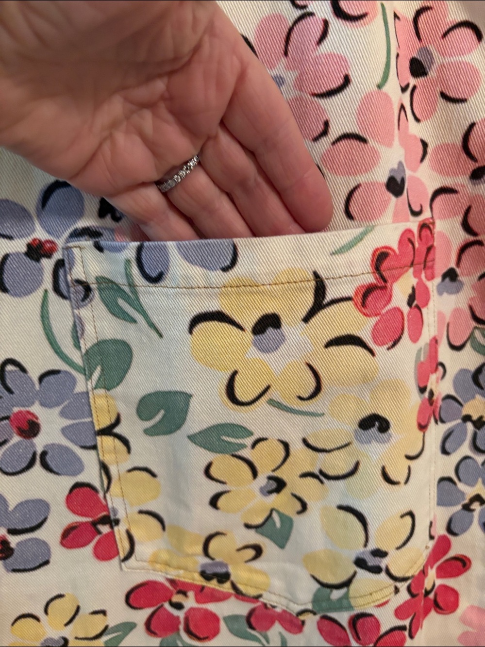 🌺 💮 Floral Overalls 🌼🌸 - Picture 4 of 6